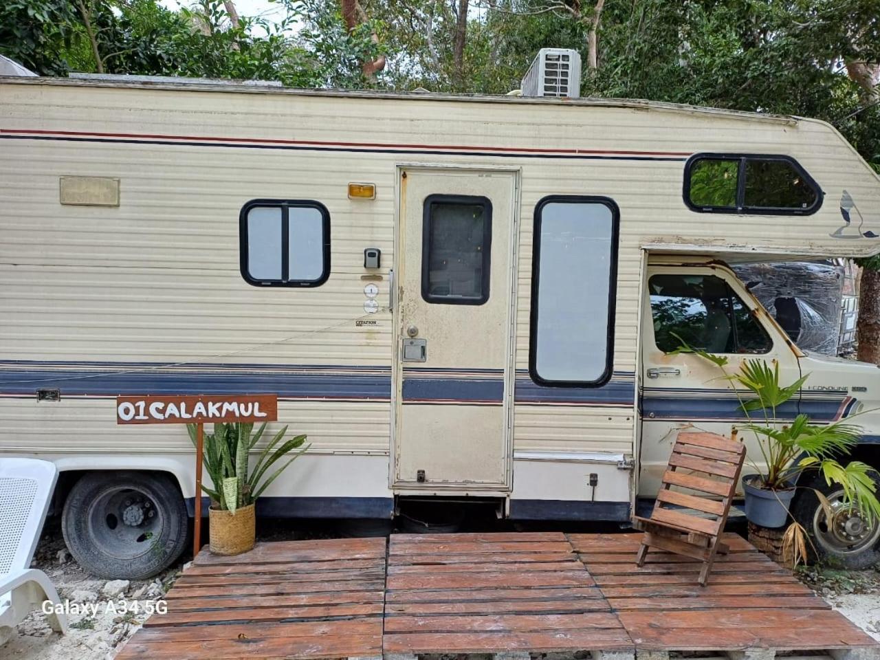Momotoh Camper Xpujil Exterior foto